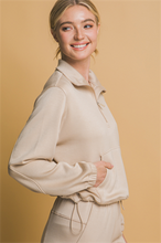 Load image into Gallery viewer, 1/4 ZIP SWEATSHIRT