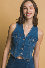 Load image into Gallery viewer, BUTTON UP DENIM VEST