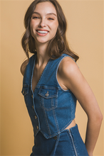 Load image into Gallery viewer, BUTTON UP DENIM VEST