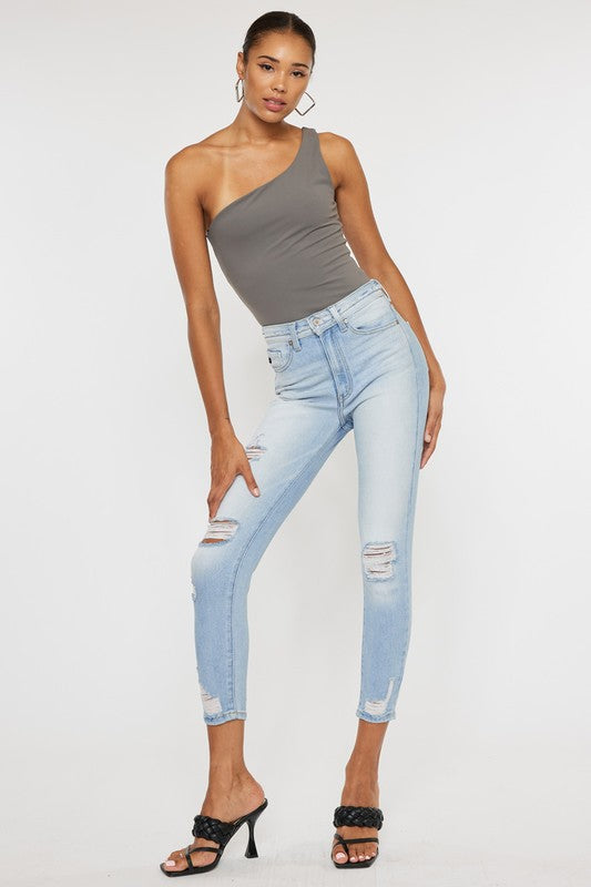 LIGHT WASH DISTRESSED SKINNY DENIM