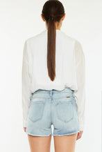 Load image into Gallery viewer, LT WASH DENIM FRAY SHORTS
