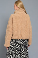 Load image into Gallery viewer, CAMEL TEDDY JACKET
