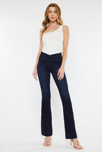 Load image into Gallery viewer, PULL-ON BOOTCUT DENIM

