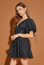 Load image into Gallery viewer, FLORAL LACE UP DRESS
