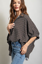 Load image into Gallery viewer, GEOMETRIC DOLMAN BUTTON UP
