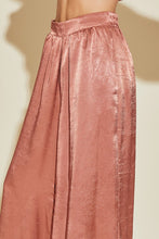 Load image into Gallery viewer, CLAY WIDE LEG SATIN PANTS
