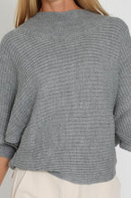 Load image into Gallery viewer, HEATHER GRAY KNIT SWEATER
