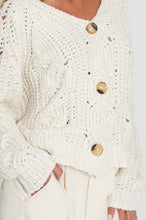 Load image into Gallery viewer, CREAM CHUNKY KNIT CARDIGAN
