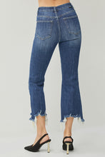 Load image into Gallery viewer, HIGH RISE CROP FLARE-FRAYED JEANS
