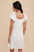 Load image into Gallery viewer, WHITE MUSLIN PUFF SLV DRESS
