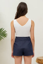 Load image into Gallery viewer, SCALLOPED TRIM TANK
