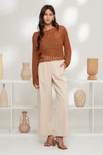 Load image into Gallery viewer, CROCHET BREEZE PULLOVER
