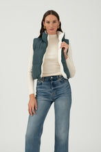 Load image into Gallery viewer, GREEN REVERSIBLE PUFFER VEST
