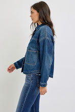 Load image into Gallery viewer, RELAXED FIT DENIM JACKET
