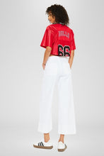 Load image into Gallery viewer, WHITE CROPPED WIDE LEG DENIM
