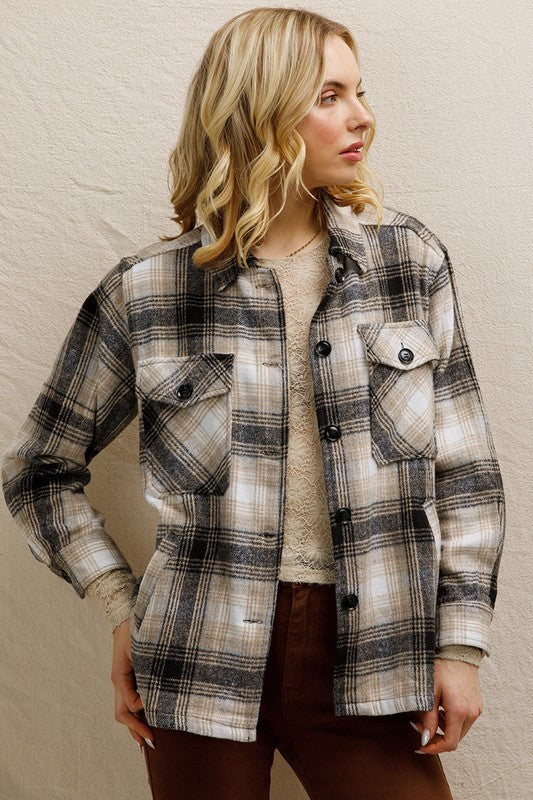 BLK/WHT PLAID SHACKET