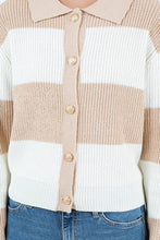 Load image into Gallery viewer, COLLARED GOLD BUTTON CARDI
