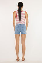 Load image into Gallery viewer, HIGH RISE STUD DETAIL JEAN SHORTS
