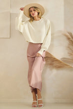 Load image into Gallery viewer, CREAMY CROP SWEATER
