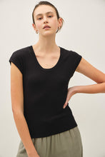 Load image into Gallery viewer, RIBBED SCOOPED NECK BLACK TOP
