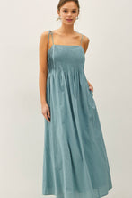 Load image into Gallery viewer, COTTON PINTUCK TIE STRAP MAXI DRESS
