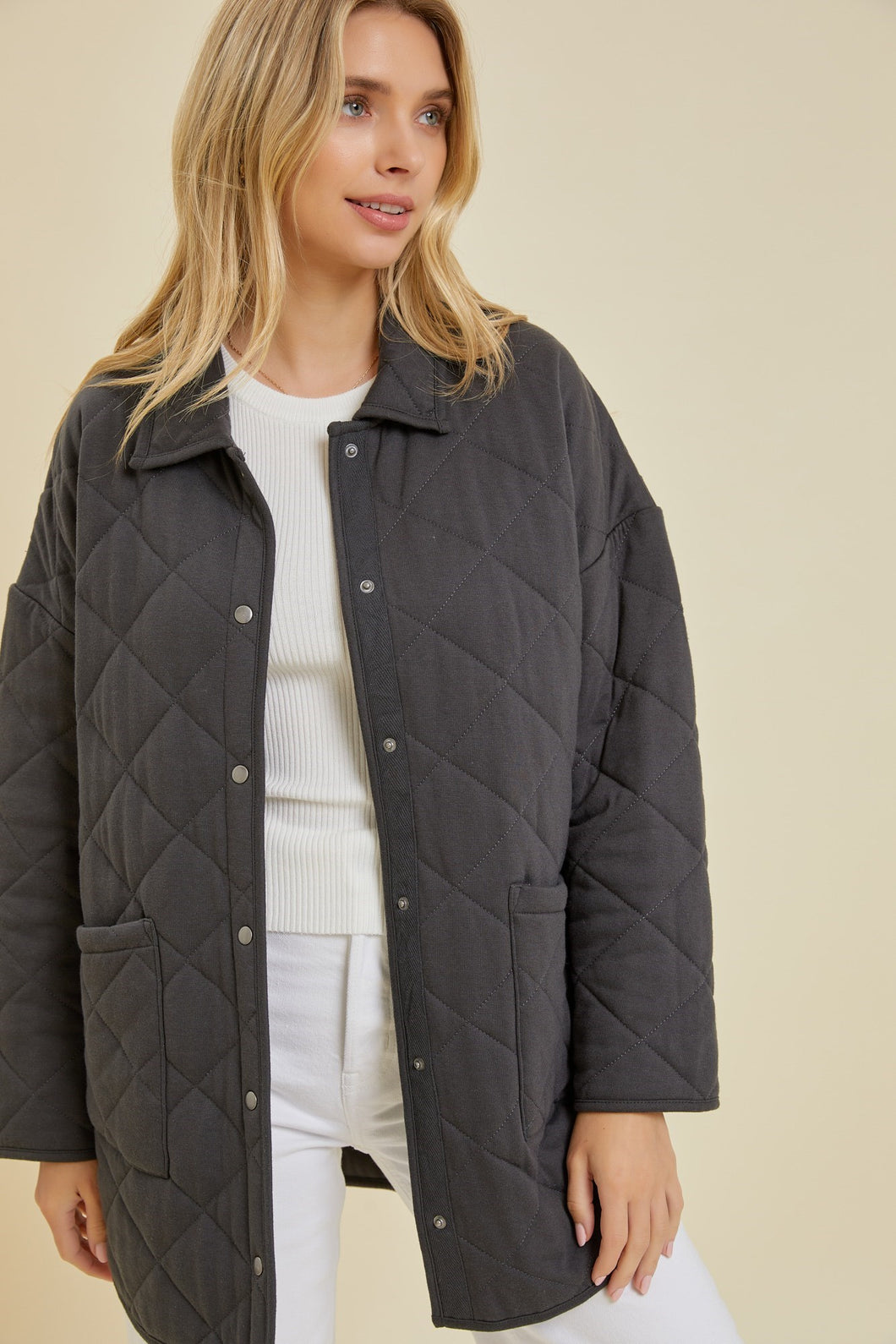 OVERSIZED GRAY QUILTED JACKET