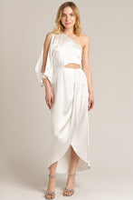 Load image into Gallery viewer, DIANA ONE SHOULDER MAXI DRESS
