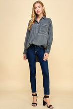 Load image into Gallery viewer, DISTRESSED BUTTON UP

