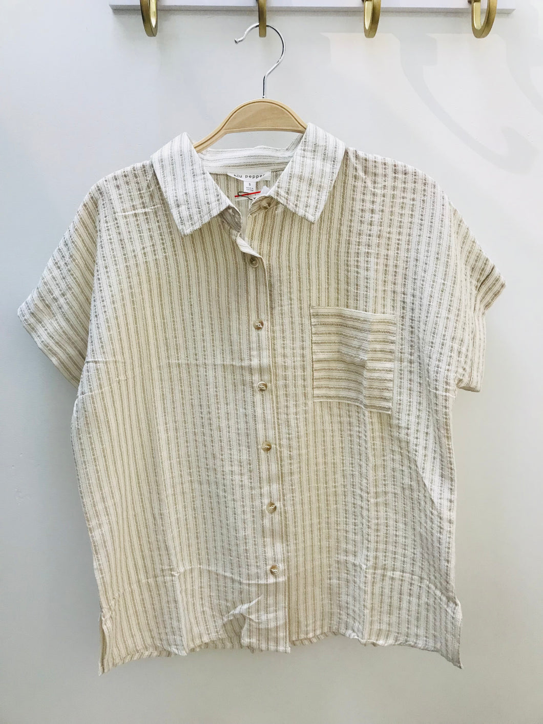 STRIPED AND TAILORED TOP
