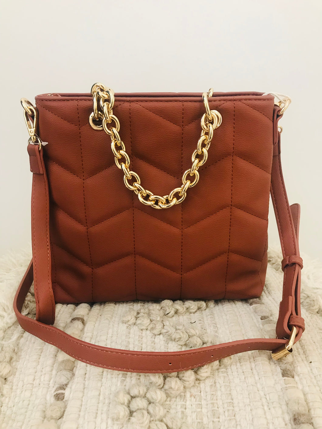 CHESTNUT QUILTED PURSE