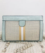 Load image into Gallery viewer, SEAFOAM &quot;GATER&quot; PURSE
