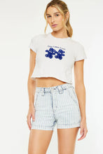 Load image into Gallery viewer, HIGH RISE STRIPE DENIM SHORTS
