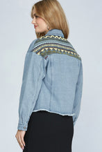 Load image into Gallery viewer, JAQUARD CONTRAST DENIM JACKET
