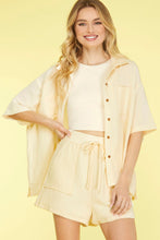 Load image into Gallery viewer, TAUPE GAUZY BUTTON UP
