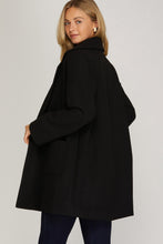Load image into Gallery viewer, OVERSIZED DOUBLE BUTTON COAT
