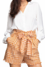 Load image into Gallery viewer, HOUNDSTOOTH FRAY HEM SHORT
